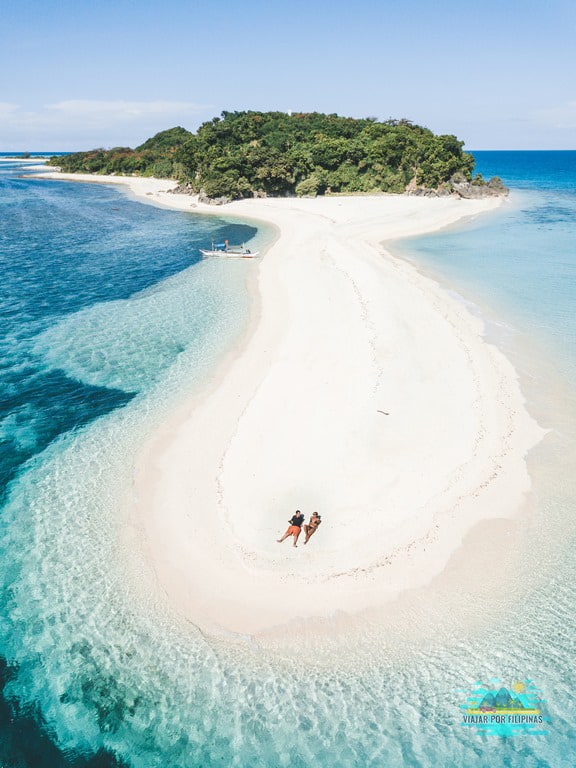 Doing nothing in Cresta de Gallo, Philippines