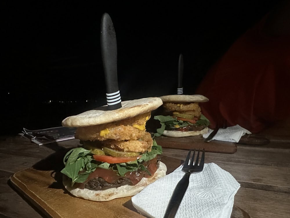 best burger restaurant in Coron