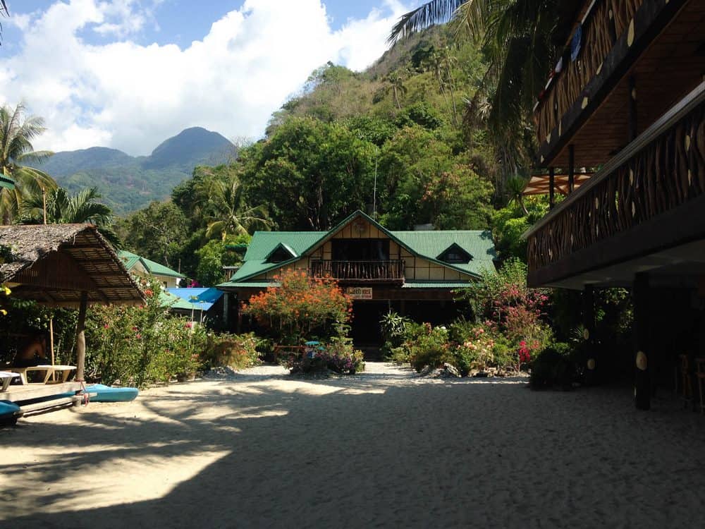 Bamboo House, stay in Puerto Galera