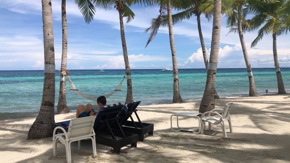 Dumaluan Beach in Panglao