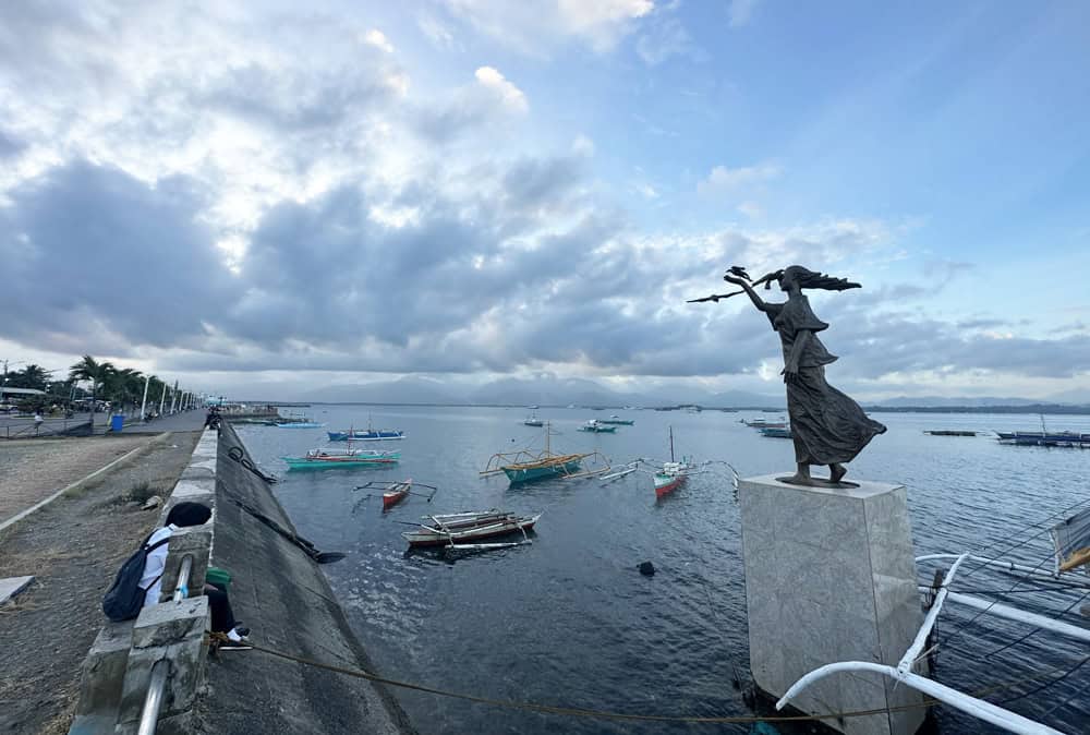 Sunset from the Puerto Princesa Baywalk