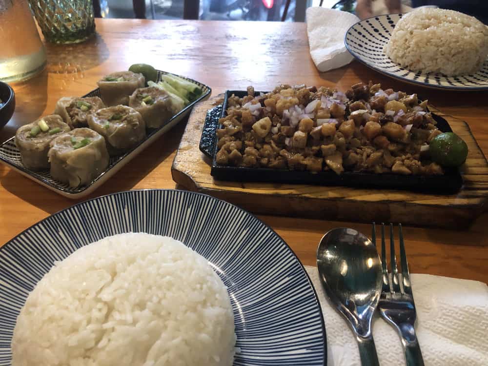 Cosmic: vegan restaurant in Manila